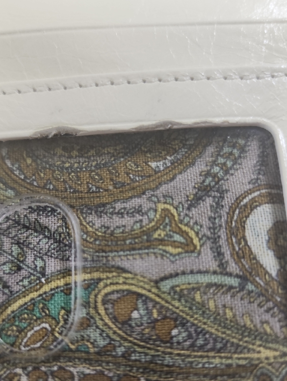 HOBO Cream Leather Wallet Clutch with Paisley Lining Vintage RACHEL Design - Picture 8 of 16